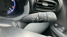 Toyota Yaris Cross 1.5 Hybrid Design 5dr CVT Hybrid Estate